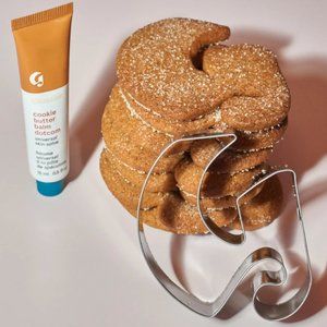 Glossier Cookie Butter Balm Dotcom & 'G' Cookie Cutter (Unopened 2021)